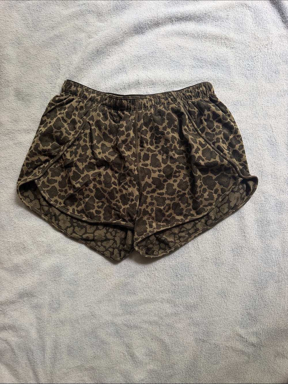 lululemon athletica Leopard Print Athletic Shorts - Brown/Black